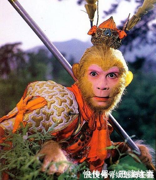 孙悟空#中国唯一有两张身份证的人,家族四代只干一件事,如今却备受争议