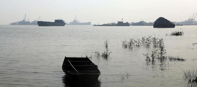 海底|真有海底宝藏康熙沉船5万件青花瓷,市值5亿美金无压力