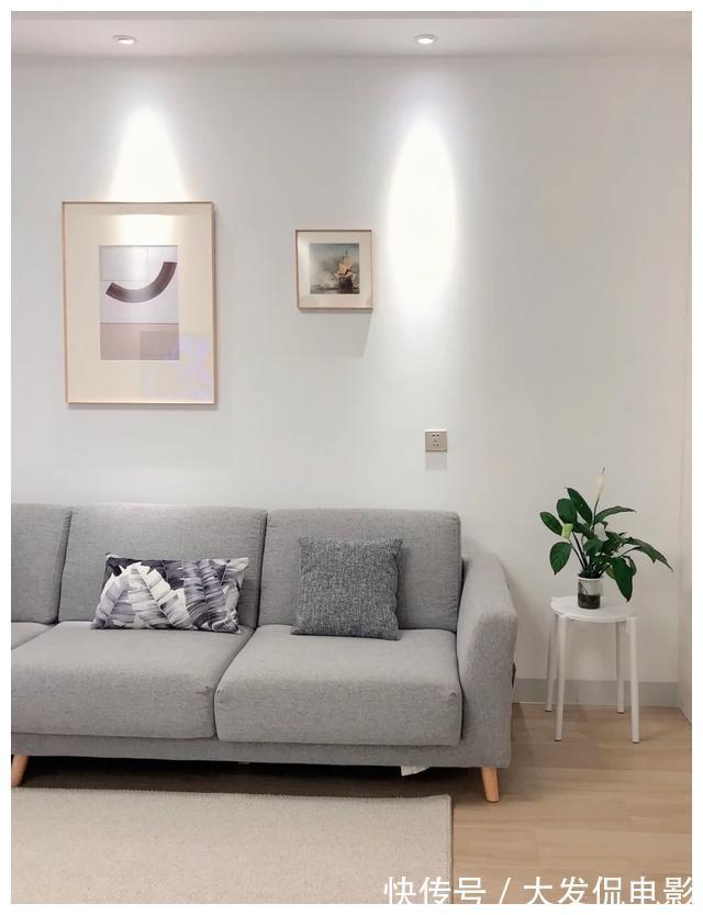 木纹砖|马上搬新家了，全屋大白墙被说是贫穷风，我却觉得整洁干净很舒适