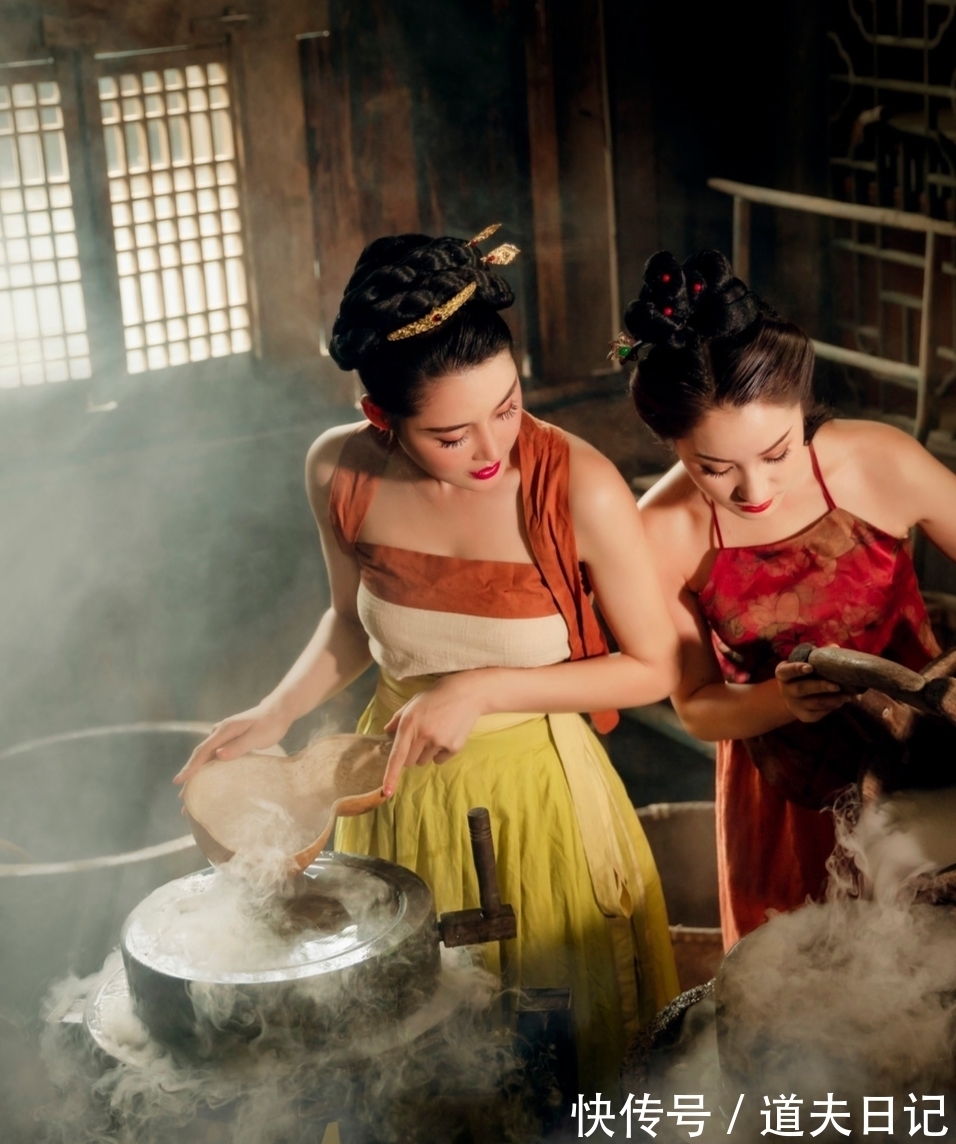 西厢&七言排律丨西厢应免妖妆艳,巧手磨成豆腐花