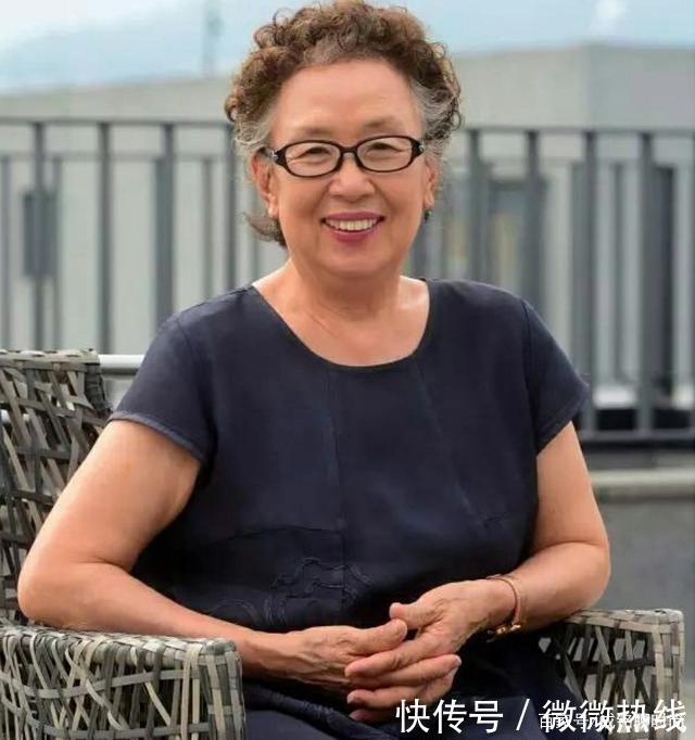 柔卷|不到80岁最好别烫这几款大妈头,显老又没气质,试试减龄的柔卷烫