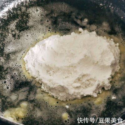 白蘑菇|超下饭的意式肉酱千层面，一学就会