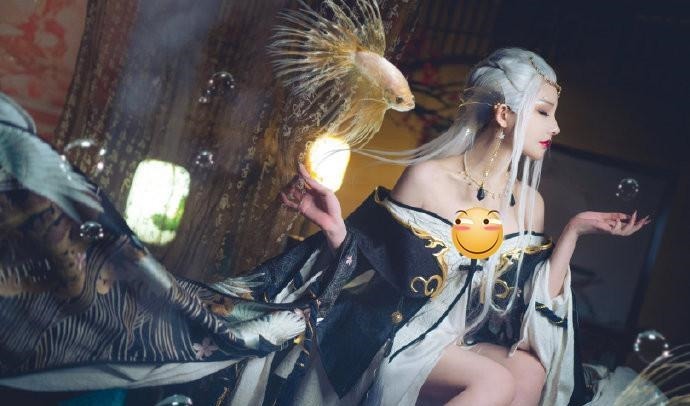 玉虚|腐团儿彻底败了,魔王Cos天谕手游灵虚,比游戏角色还要好看