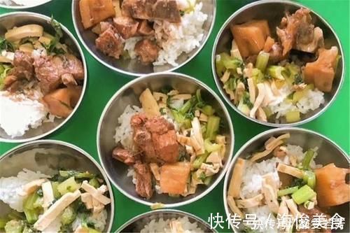 餐食|宝妈“突袭”贵族幼儿园，拍下午餐照片吐槽，引众家长共愤怒