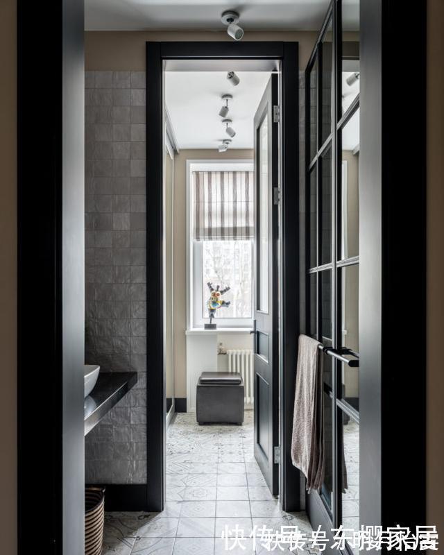 小房子|一个人独居52平,不在乎小,安静舒适就好,卧室不到8㎡塞间书房