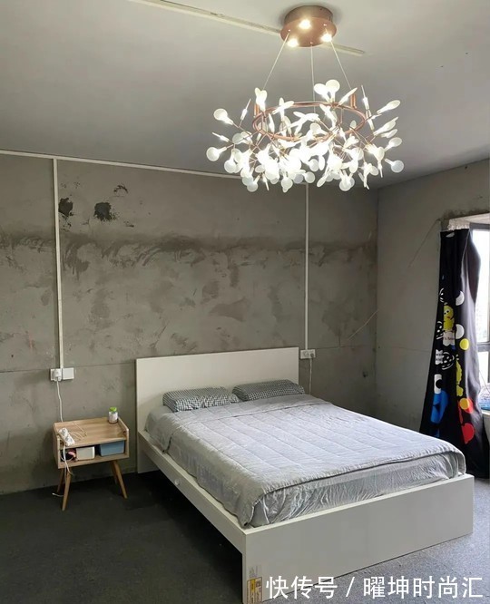 毛坯房|没钱装修,90后情侣直接入住170平毛坯房,生活却被无数人羡慕