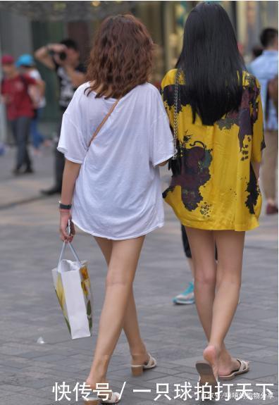 牛仔短裤怎么穿最美简单穿搭展现“玲珑身材”,让你重拾自信