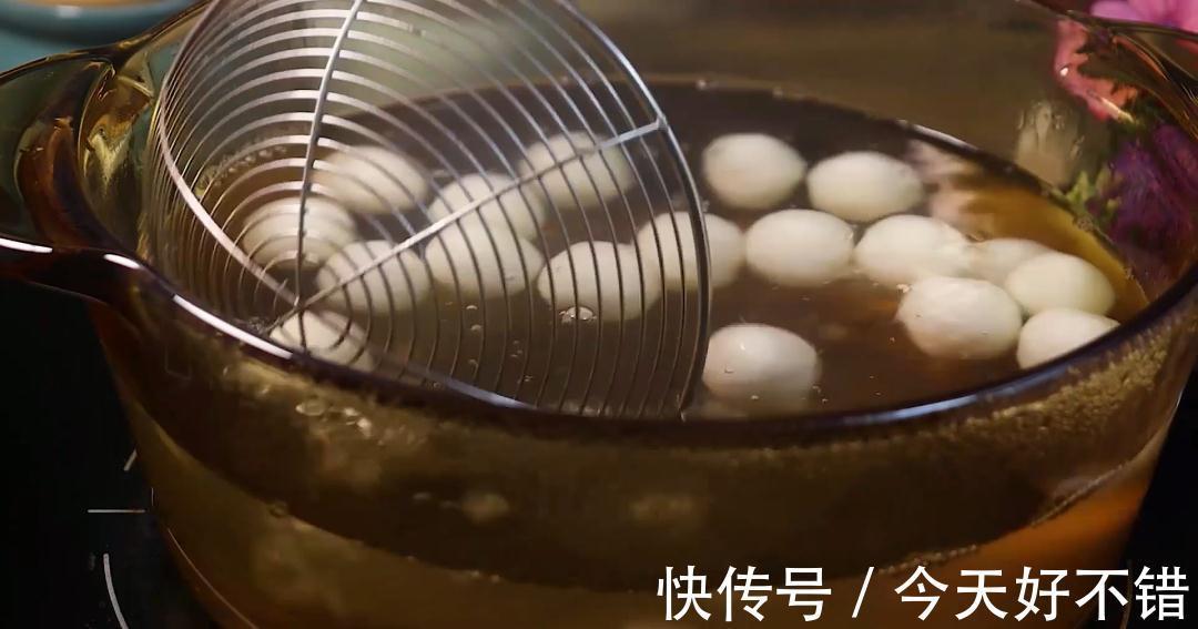 宝宝光吃不长个?换个做法营养翻倍,补钙又补锌,出锅一碗不够吃