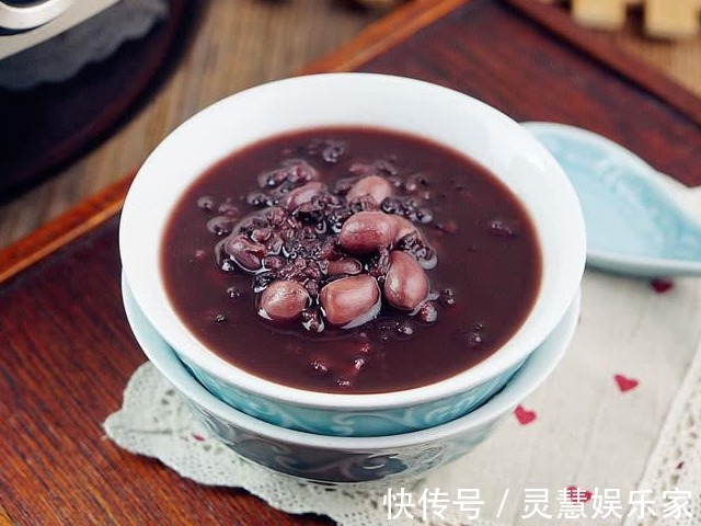 家常菜|女人经期最好别碰3种家常菜,会导致污血排不出,加重痛经