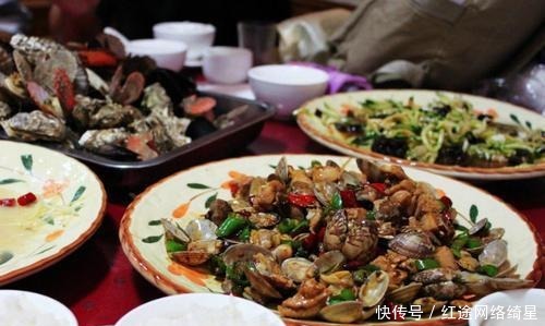 感受|2个妙不可言的对联故事,令人拍案叫绝,感受传统文化之美