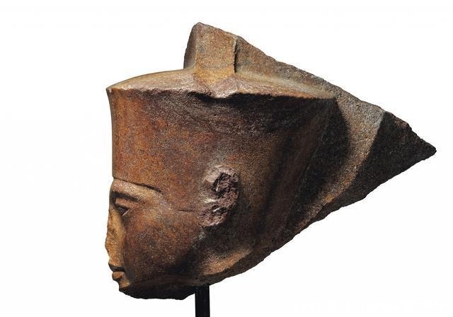 卖出|法老头像卖出597万美元,埃及文物部门控告拍卖行违法