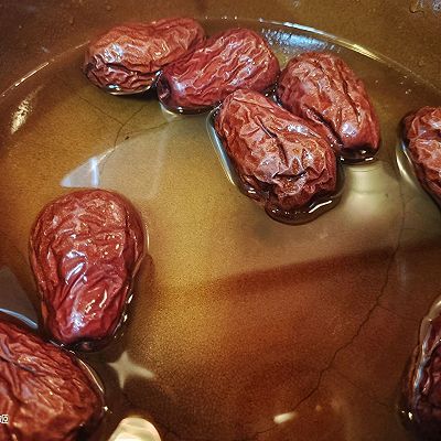 木瓜红枣炖牛奶|木瓜红枣炖牛奶