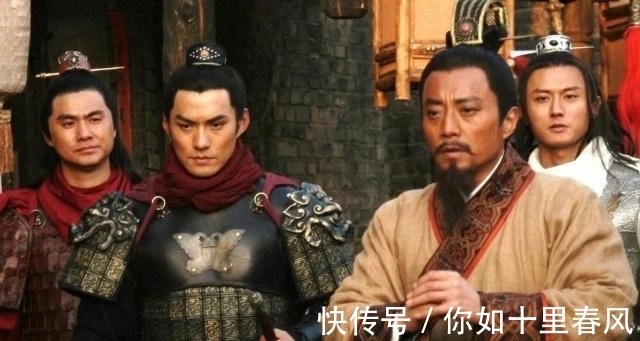 众人$李逵母亲被恶虎所吃,为什么宋江等人不仅不安慰,反而个个大笑?