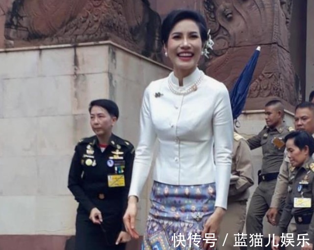 王室|苏提达继位富有远见,拼命努力另辟蹊径,女学霸人设碾压诗妮娜