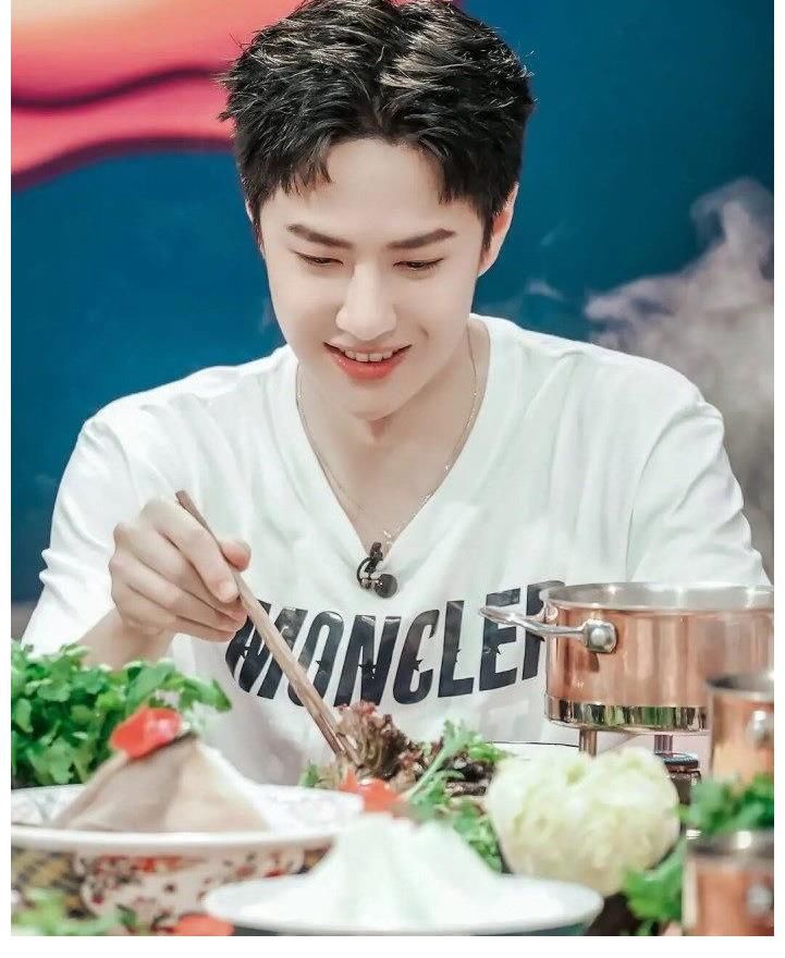 王一博|移除《天天向上》主持团队,被央视取消汇演名额,王一博怎么了