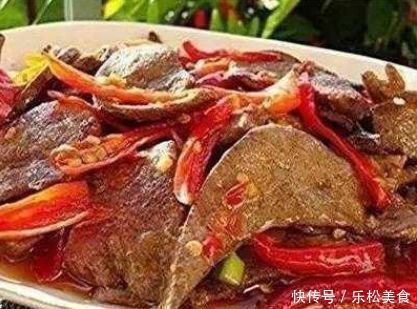 在家请客做的几道下饭菜,菜一上桌客人吃不停,直夸好吃