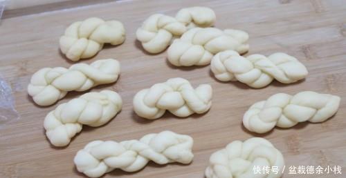 中筋面粉|中国特色小吃:麻花,我花1万块钱买来的配方,现在免费教给你