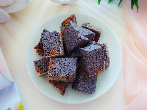 春天，這個小點心多做給家人吃，預防春燥不上火，蒸一蒸就好！