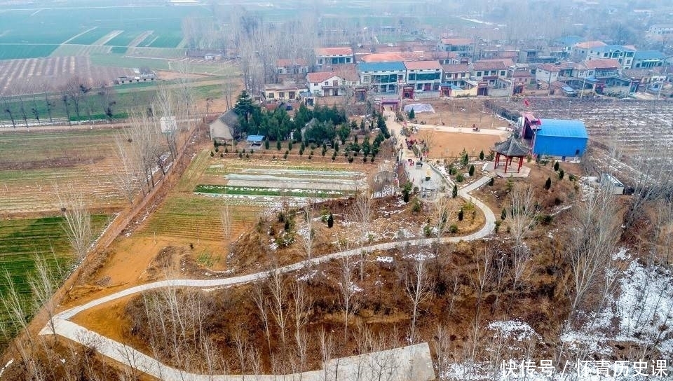 汉武帝刘彻泰山封禅回来,率众堵黄河决口,建宣防宫现有遗址