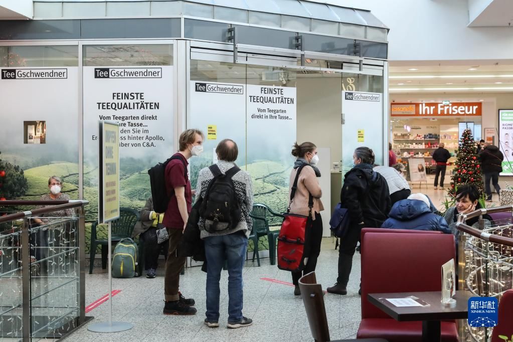 购物中心|德国累计新冠死亡病例超10万例