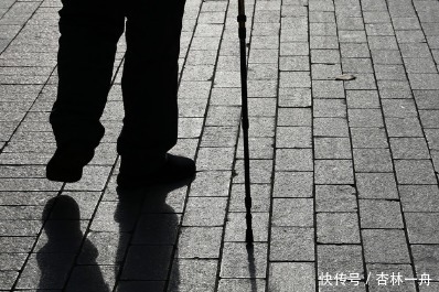 腰椎管狭窄做哪些检查治疗,避免严重产生马尾综合征,怎么恢复?