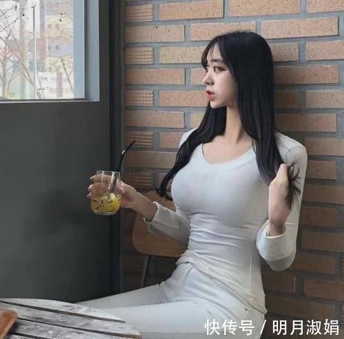 实用地|百搭牛仔裤时髦脚感好，清纯又减龄，典雅高贵韵味十足!