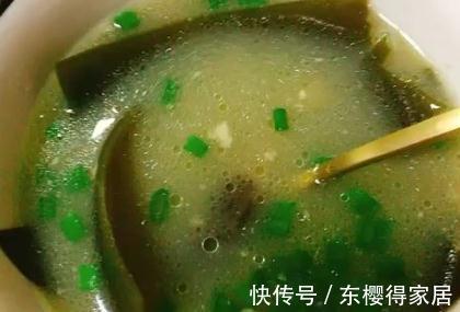 黄豆|煮海带汤时,这“1样”千万别少,很多人不知道,难怪汤不补