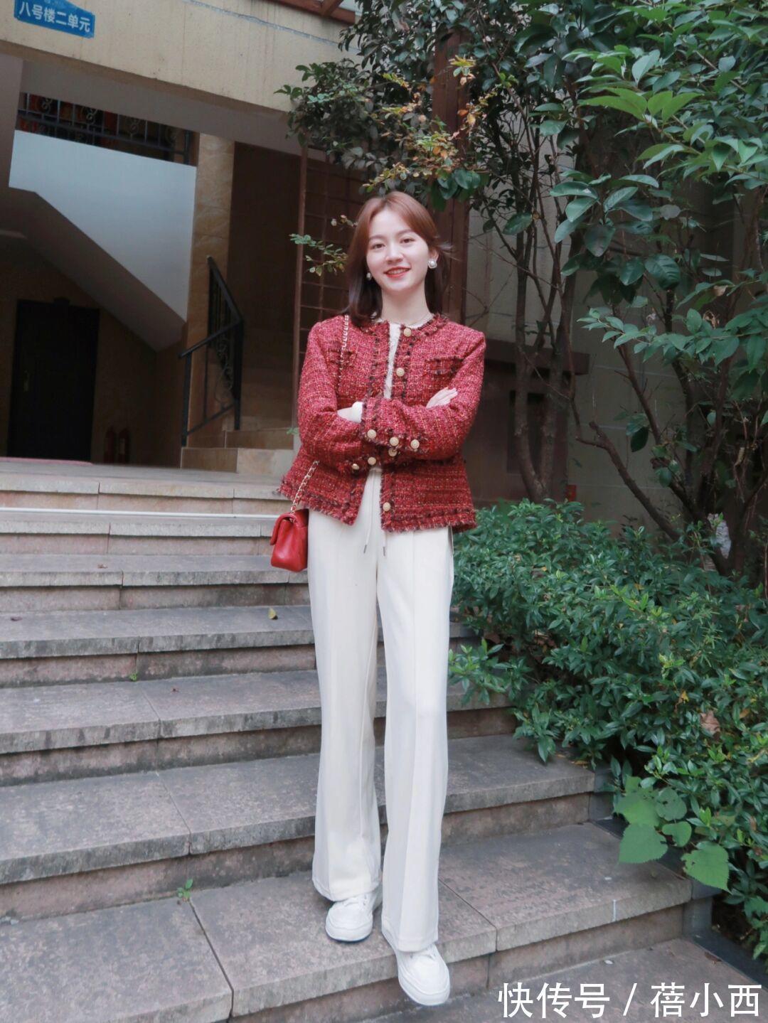 时髦 2022“小香风外套”首选这5色,洋气又时髦,保证让你气质翻一番