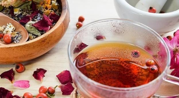 气血不足的女性，常喝2红、多吃1黄，助你补足气血，养颜嫩肤！