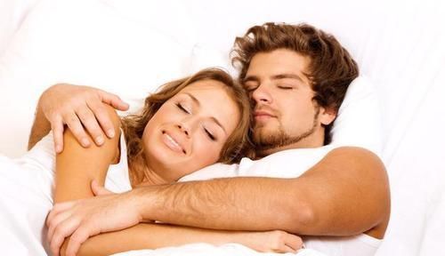 玫瑰花|失眠多梦不用愁，玫瑰花加上2种料，每天一杯，还你好睡眠