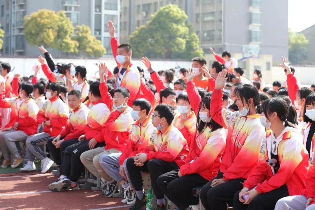 知危险会避险！宜城交警开展全国中小学生“安全教育日”主题活动