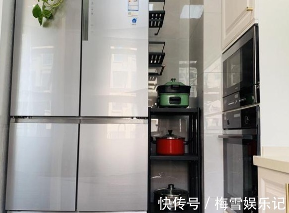 装修|真羡慕,小夫妻俩新房装修超漂亮,全屋都很喜欢,以后有房照着装