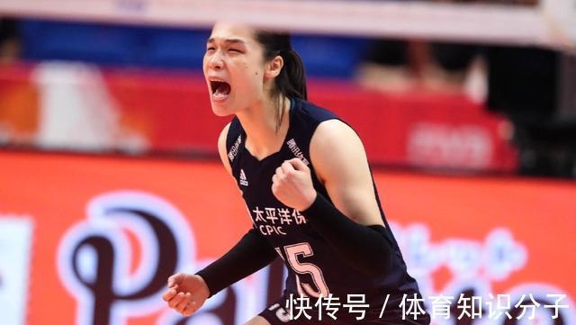 自由人|中國女排迎來不利消息，老將新秀集體低迷，自由人位置或人才告急
