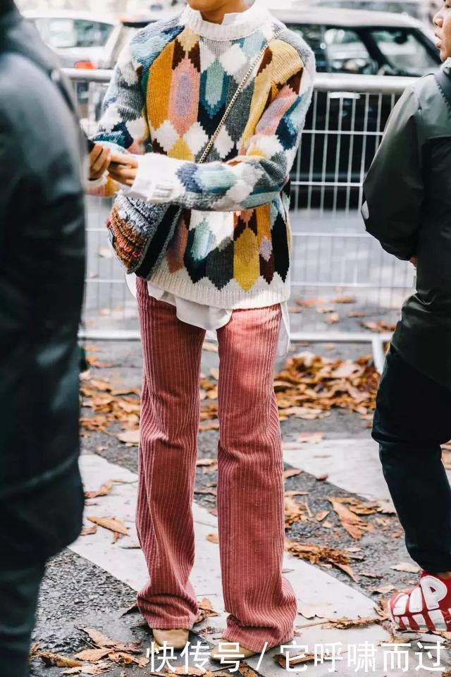 秋冬穿拖地裤，太太太太显腿长了