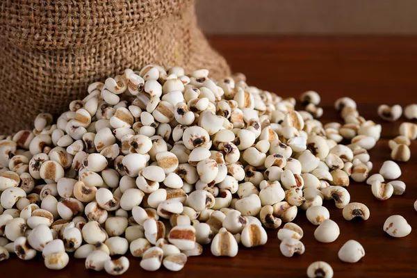 枸杞泡水|枸杞泡水喝,别犯两个错,不然营养都浪费了!但怎样吃更好