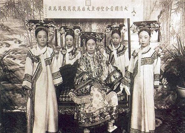 真实|美国人拍摄的1899年慈禧照片,高清真实,如今珍藏在美博物馆