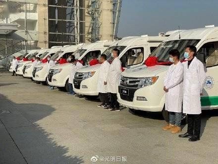 交付|770辆东风移动医疗卫生服务车交付使用