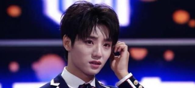 天赐的声音2：不仅陈卓璇回怼丁太升，乃万甚至当面唱了首DISS