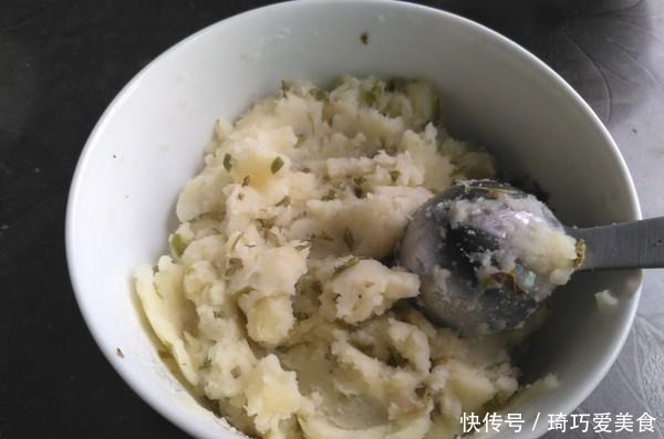 豆瓣酱|它是“清肠专家”,我家一年吃几百斤,一斤9毛,家里没有胖子