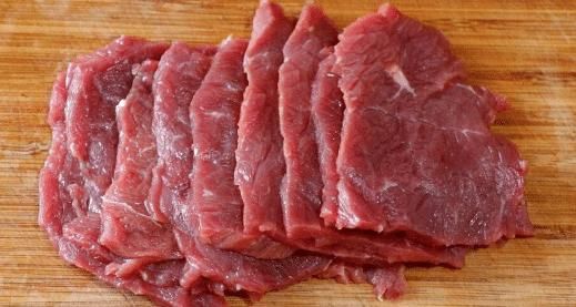 炒牛肉时,牢牢记住“3窍门”,牛肉软嫩不柴不腥,教你正确做法