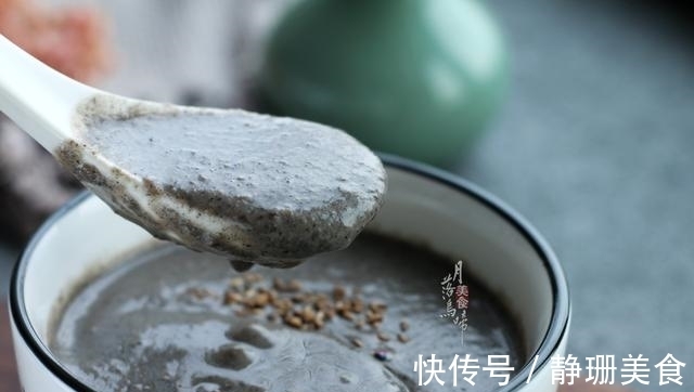 黑芝麻糊|冬天黑芝麻不要单独吃，加此3样才大补，每天1碗，身体猛如虎
