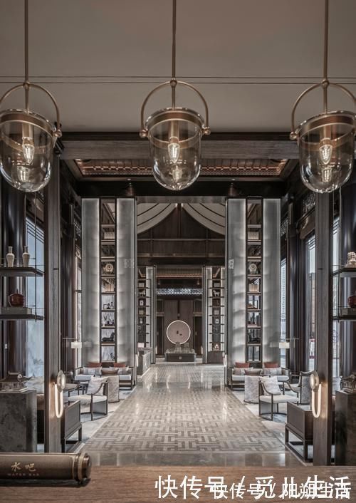 庭院|入户便是风雅,碧瓦朱甍,白墙月窗,中式大宅的魅力让人向往