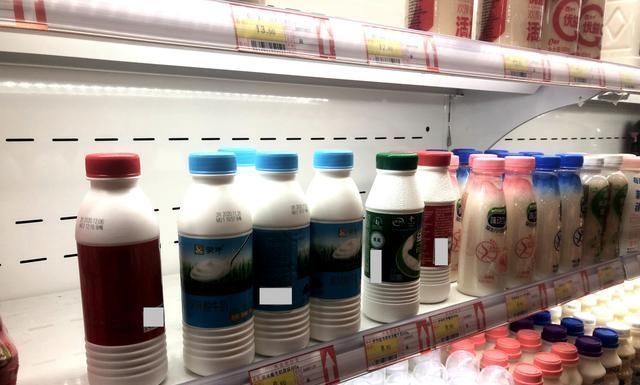 买酸奶，不要只盯着价格看，认准这“三个字”，买到的都是好酸奶