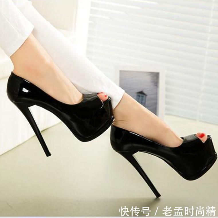 个性|鱼嘴鞋,保持女性独特个性与气质魅力,穿上这对鞋,很难不性感