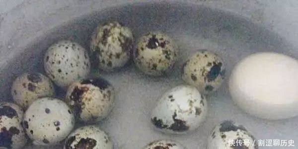 卤蛋别再买着吃了,大厨教你在家做,美味又营养!