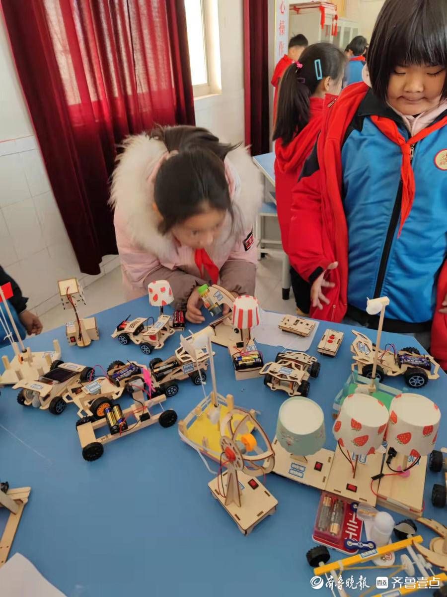 齐鲁壹点|东昌府区鼎舜小学举办科技小制作评选活动