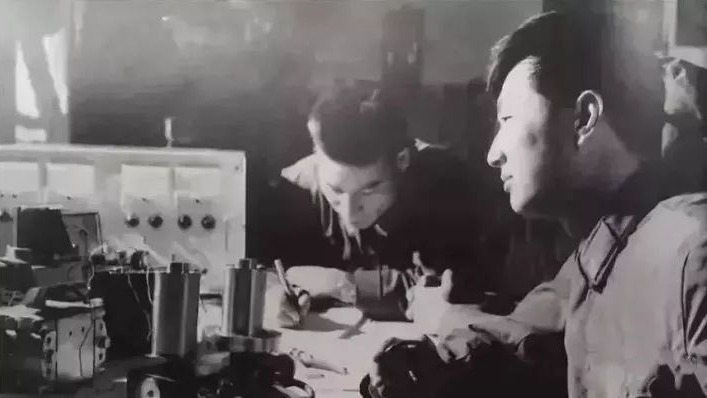 华为|任正非花8000万买下这首歌,为什么选择张靓颖来唱?!