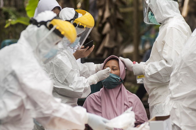 死亡|印尼一医院因氧气耗尽，致33名新冠患者死亡