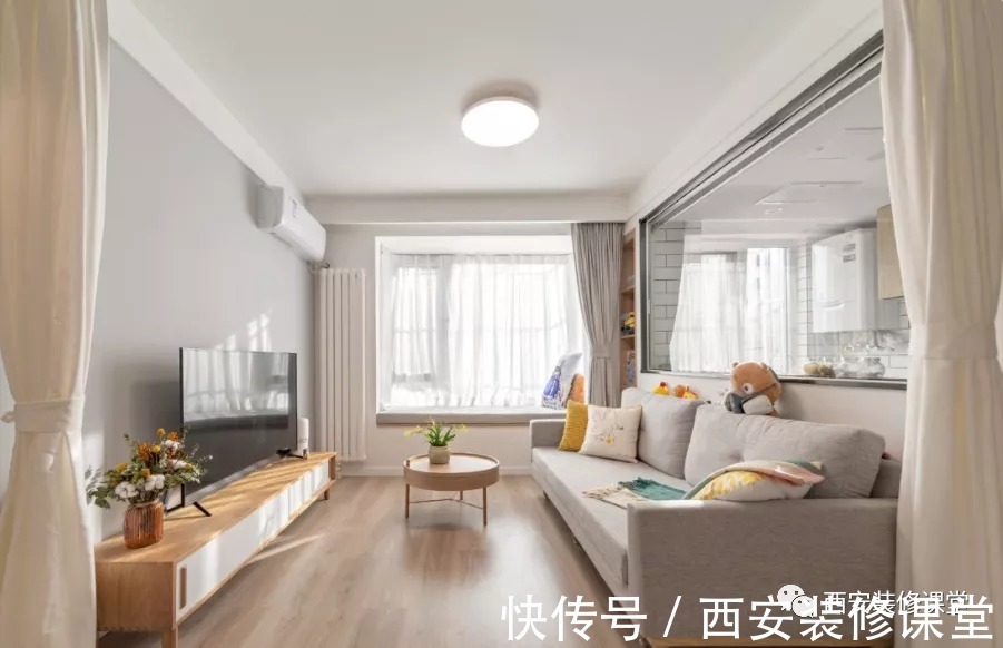 开阔|沙发墙开窗或者砸墙,放大整个空间