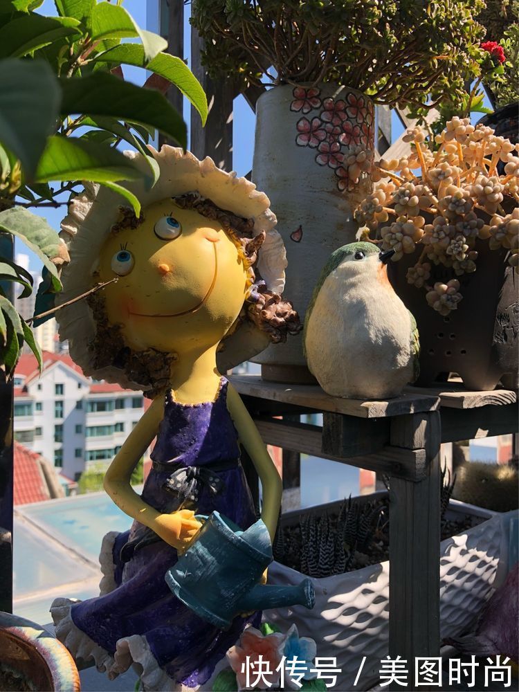 阳台|DIY改造17㎡屋顶花园，忙得不亦乐乎，在喧嚣城市打造一隅静谧